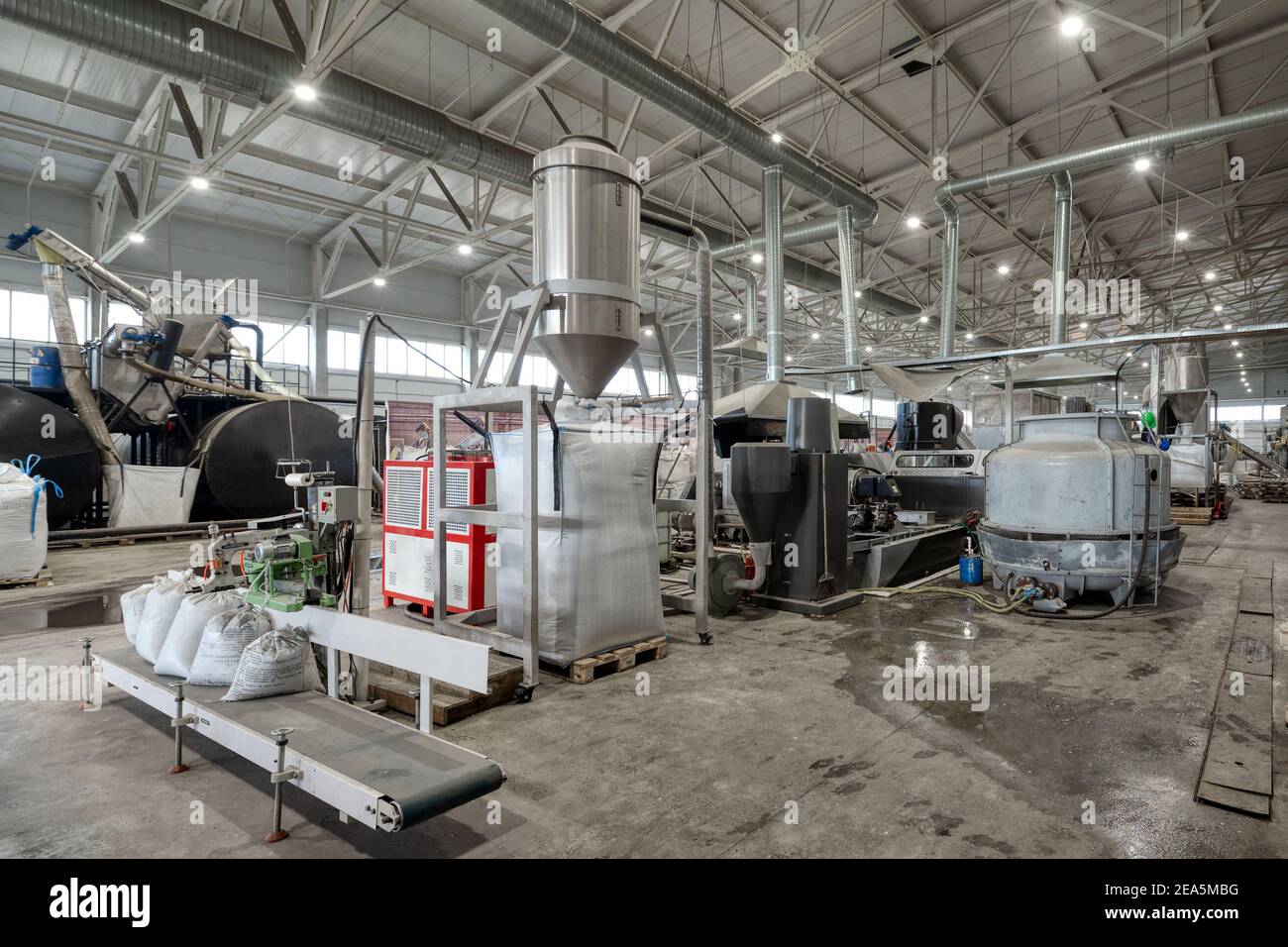 Extruder for the production of plastic granules from waste plastic bottles  Stock Photo - Alamy