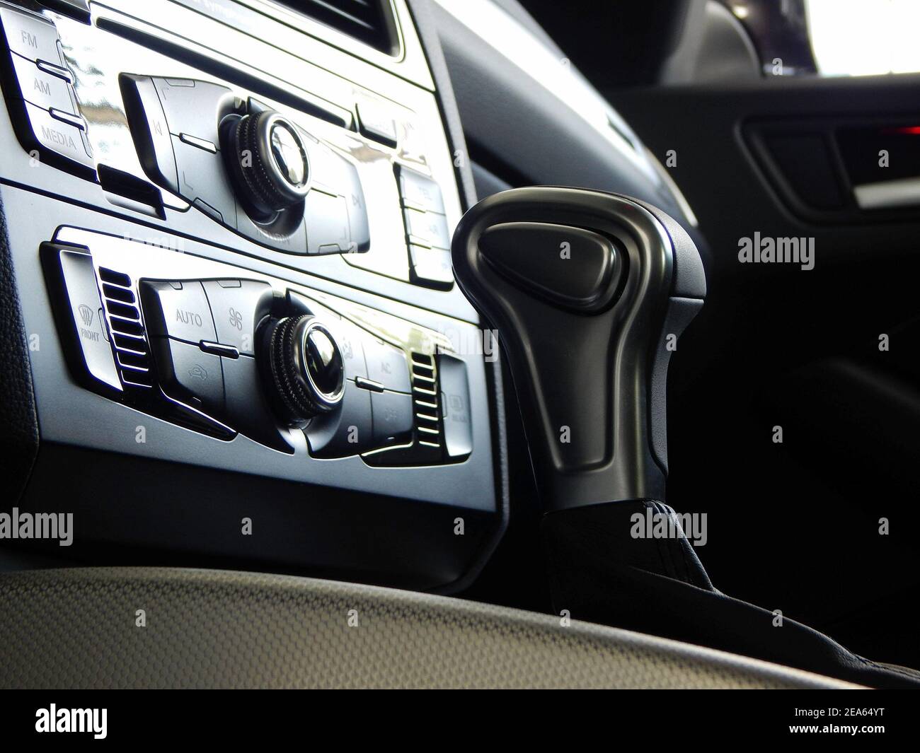 Automatic gearbox hires stock photography and images Alamy