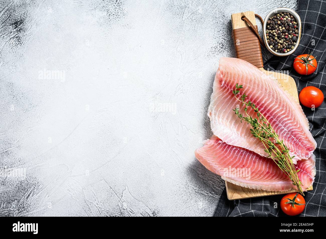 CHOPPING BOARD FOR RAW FISH