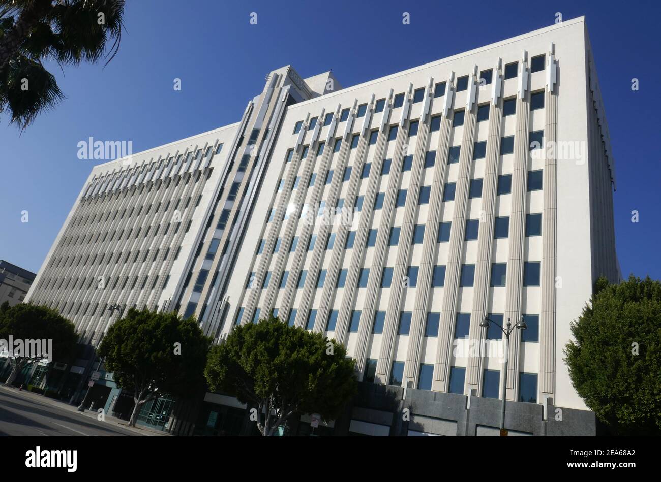 Los Angeles, California, USA 7th February 2021 A general view of atmosphere of Filming Location of Commerce Bank of Beverly Hills in Television Sitcom 'The Beverly Hillbillies' at 5055 Wilshire Blvd on February 7, 2021 in Los Angeles, California, USA. This is currently location of the Argentina Consulate. Photo by Barry King/Alamy Stock Photo Stock Photo