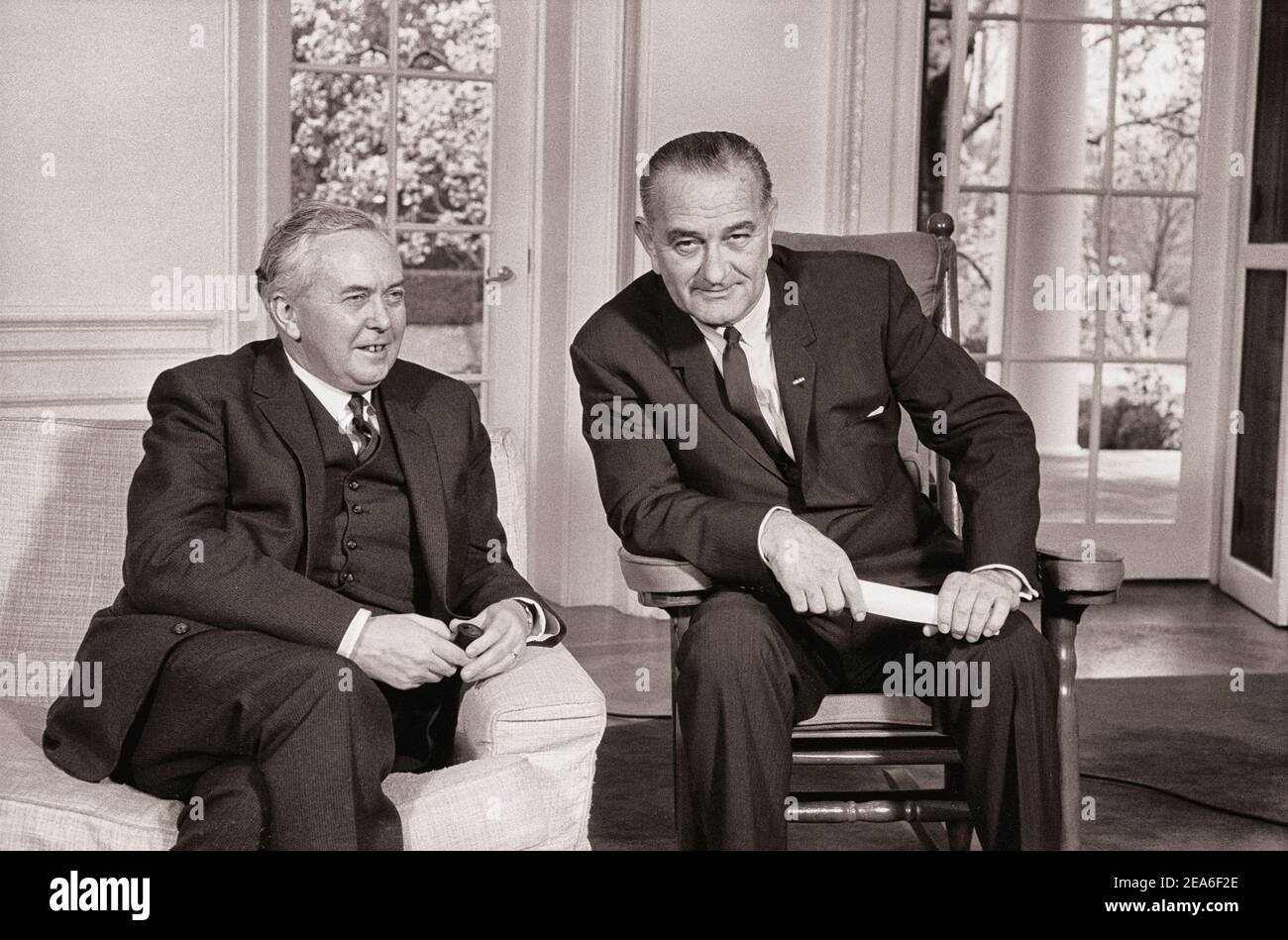American president Lyndon Johnson and UK Prime Minister Harold Wilson at press conference, White House, Washington, D.C., USA. By Marion S. Trikosko ( Stock Photo
