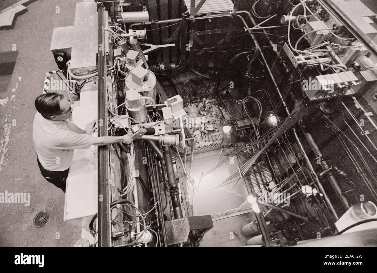 Vintage photo of Oak Ridge National Laboratory. Tennessee, USA. February 22, 1974  Oak Ridge National Laboratory (abbreviated as ORNL) is an American Stock Photo