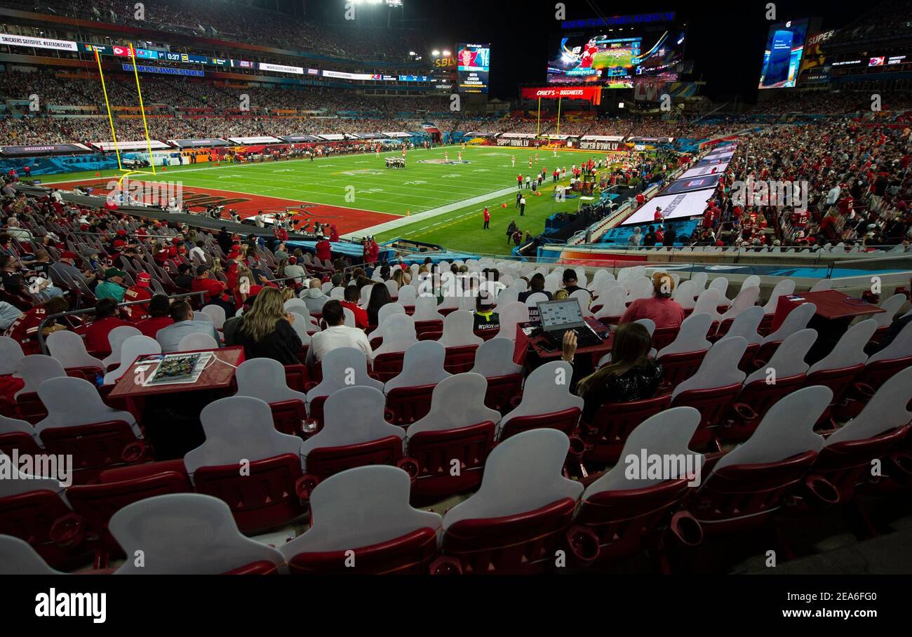 Tampa. 8th Feb, 2021. Spectators are seen during the NFL Super Bowl LV football game between Tampa Bay Buccaneers and Kansas City Chiefs in Tampa, Florida, the United States, Feb. 7, 2021. Credit: Xinhua/Alamy Live News Stock Photo