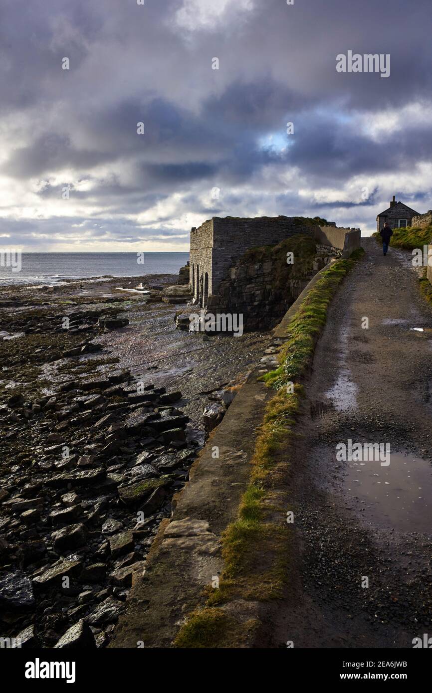 Limestone kilns hi-res stock photography and images - Alamy