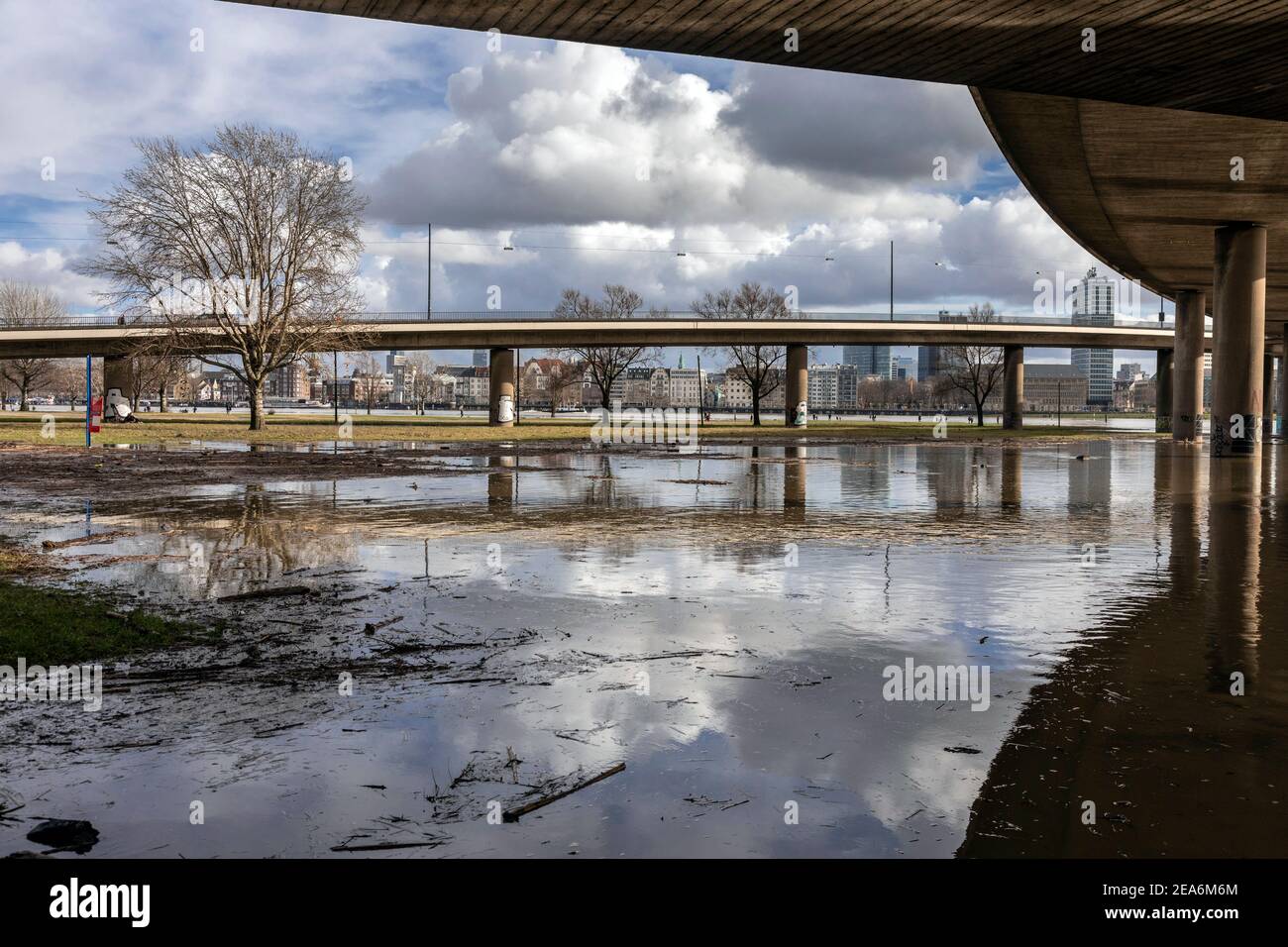 Flood on the Rhine at the Rheinkniebrucke in Dusseldorf center Stock