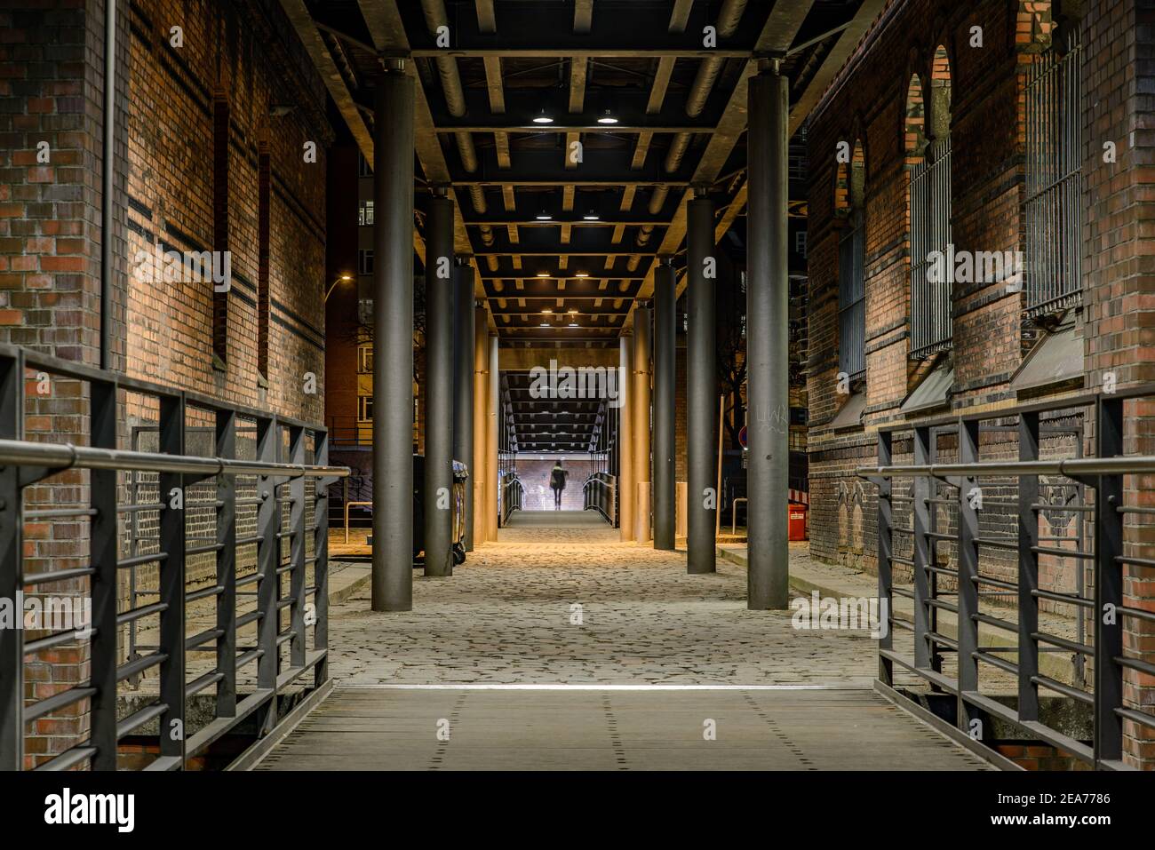 Hamburg Speicherstadt Kibbelstegbruecke at night Stock Photo