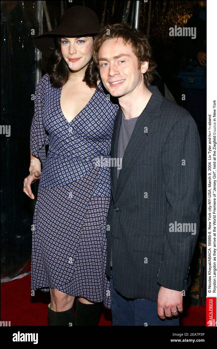 © Nicolas Khayat/ABACA. 56989-8. New York city-NY-USA, March 9, 2004. Liv Tyler and her husband Royston Langdon as they arrive at the World Premiere of Jersey Girl, held at the Ziegfeld theatre in New York Stock Photo
