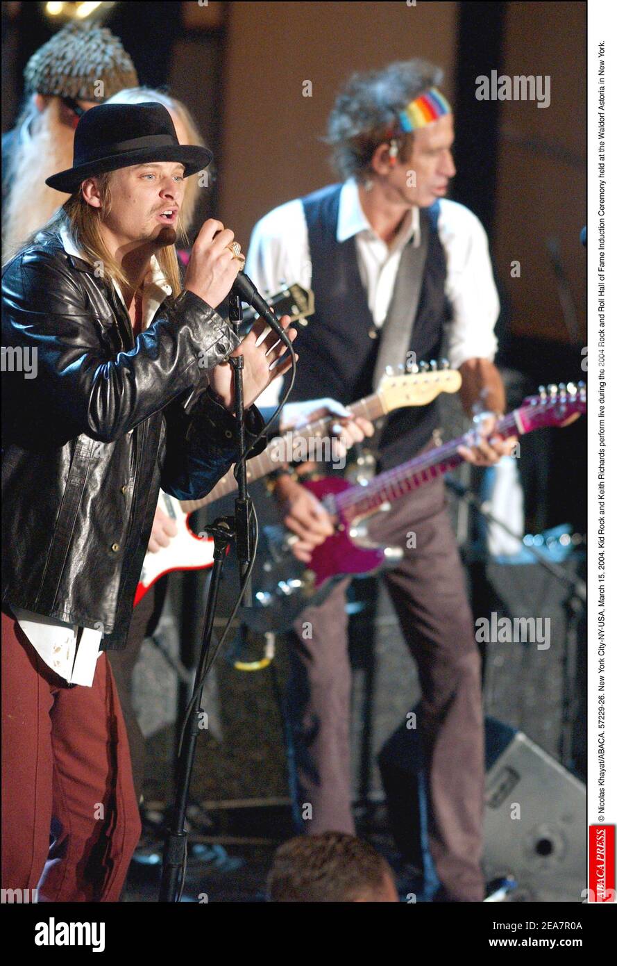 Kid Rock and Keith Richards perform live during the 2004 Rock and Roll Hall of Fame Induction Ceremony held at the Waldorf Astoria in New York, on Monday, March 15, 2004. (Pictured : Kid Rock, Keith Richards). Photo by Nicolas Khayat/ABACA. Stock Photo