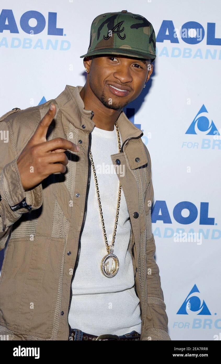 Usher celebrates the launch of his new album Confessions with an AOL