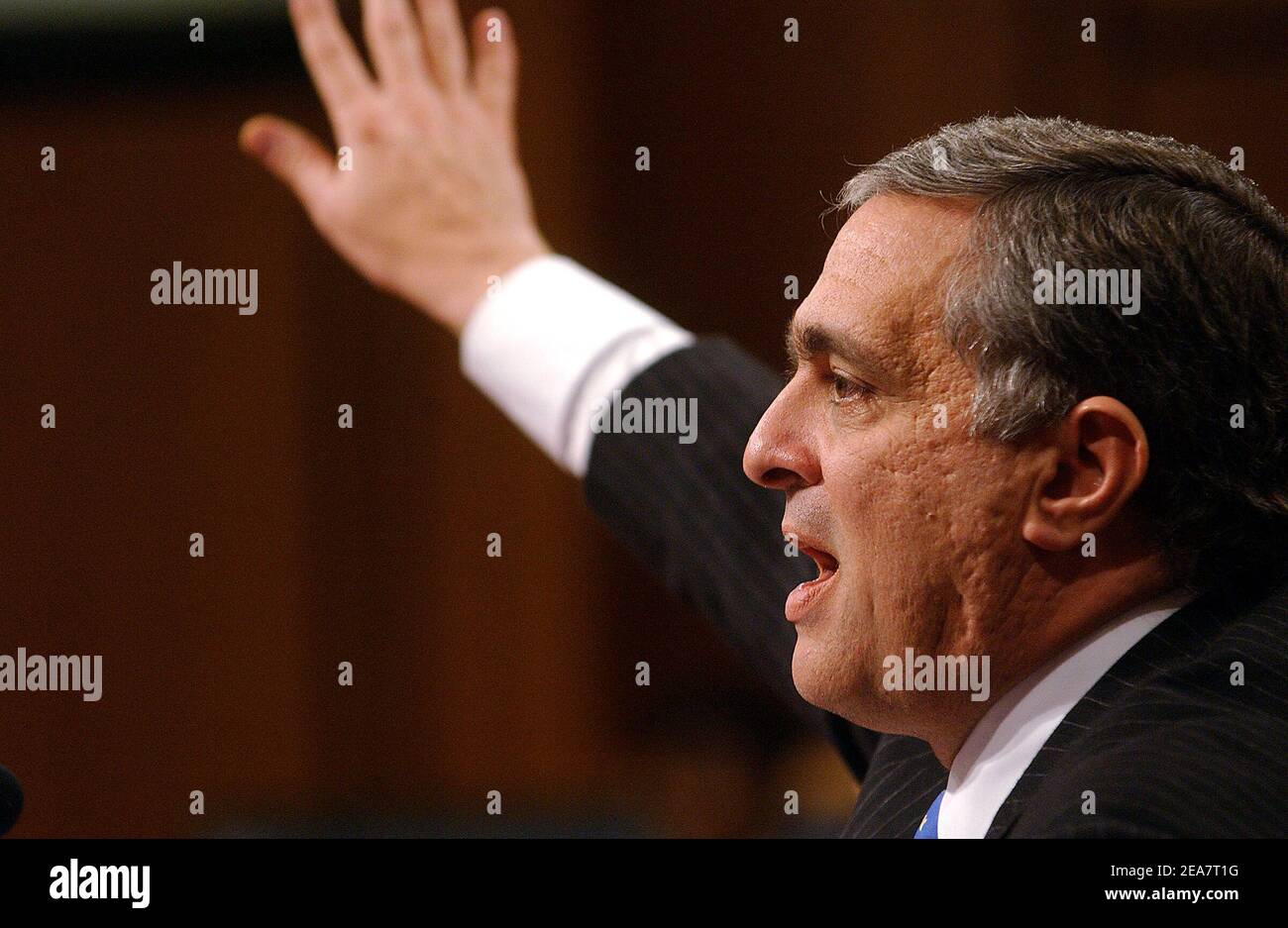 © Olivier Douliery/ABACA. 57636-14. Washington-DC-USA, March 24, 2004. Director of the CIA George tenet, testifies before the 9-11 commission on the formulation and conduct of U.S counter terrorism policy, March 24, 2004, in Washington DC. Stock Photo