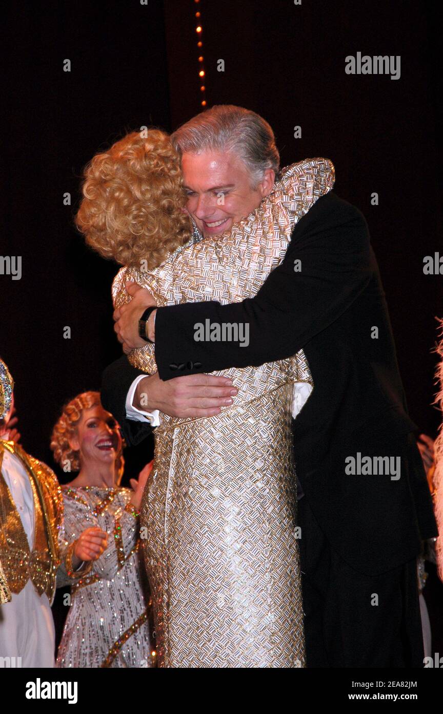 Shirley Jones and son Patrick Cassidy during the curtain call of the new Broadway production 42nd street, at Ford Center, in New York, NY, USA - May 7, 2004. (pictured: Shirley Jones, Patrick Cassidy) Photo by Antoine Cau/Abaca Stock Photo