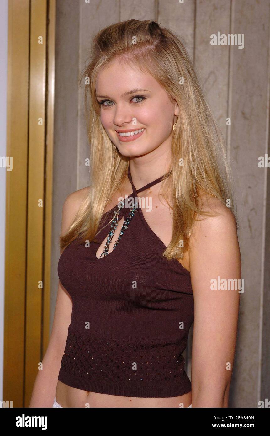 Sara Paxton arrives at the Saved premiere, held at the Mann National Theatre in Los Angeles, on Thursday, May 13, 2004. (Pictured : Sara Paxton). Photo by Nicolas Khayat/ABACA. Stock Photo