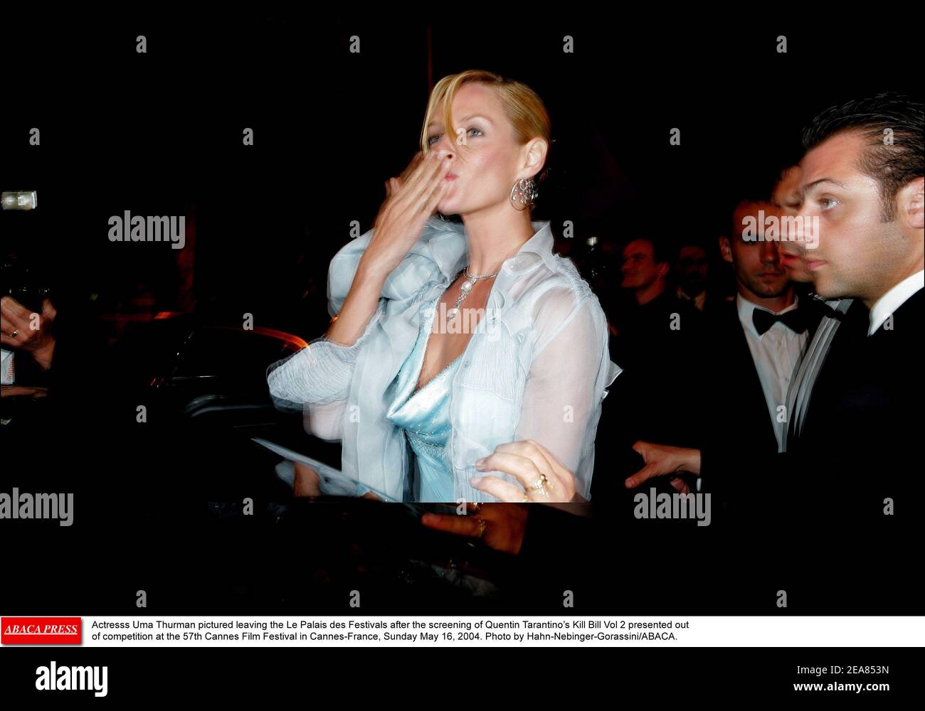 Embrasse hi-res stock photography and images - Page 28 - Alamy, image size:1300x1000