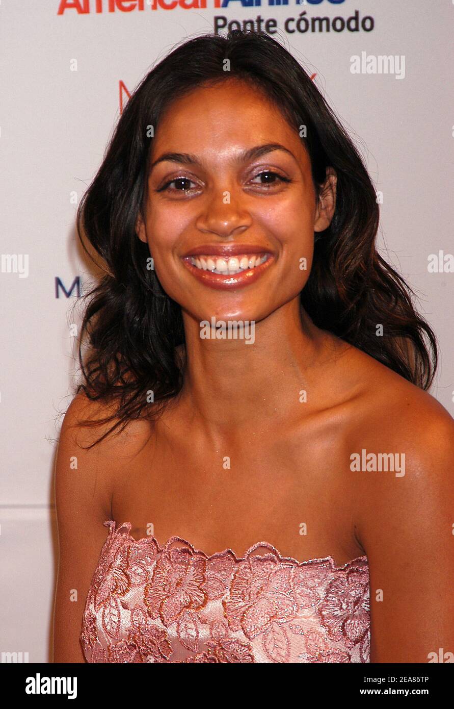 Actress Rosario Dawson attends the People en espanol's 50 Most