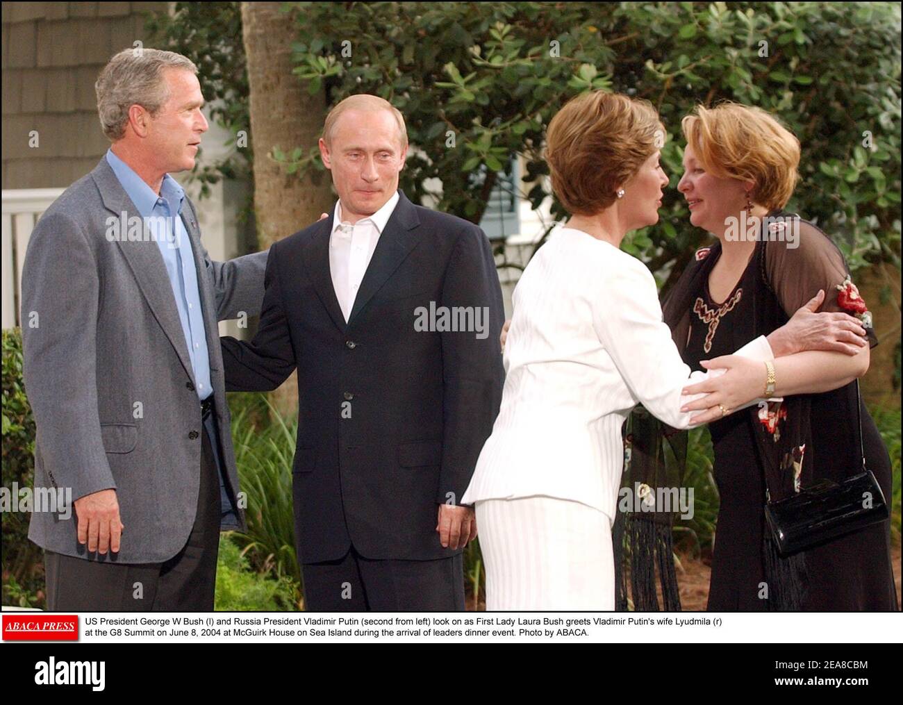 Embrasse hi-res stock photography and images - Page 28 - Alamy, image size:1300x1015