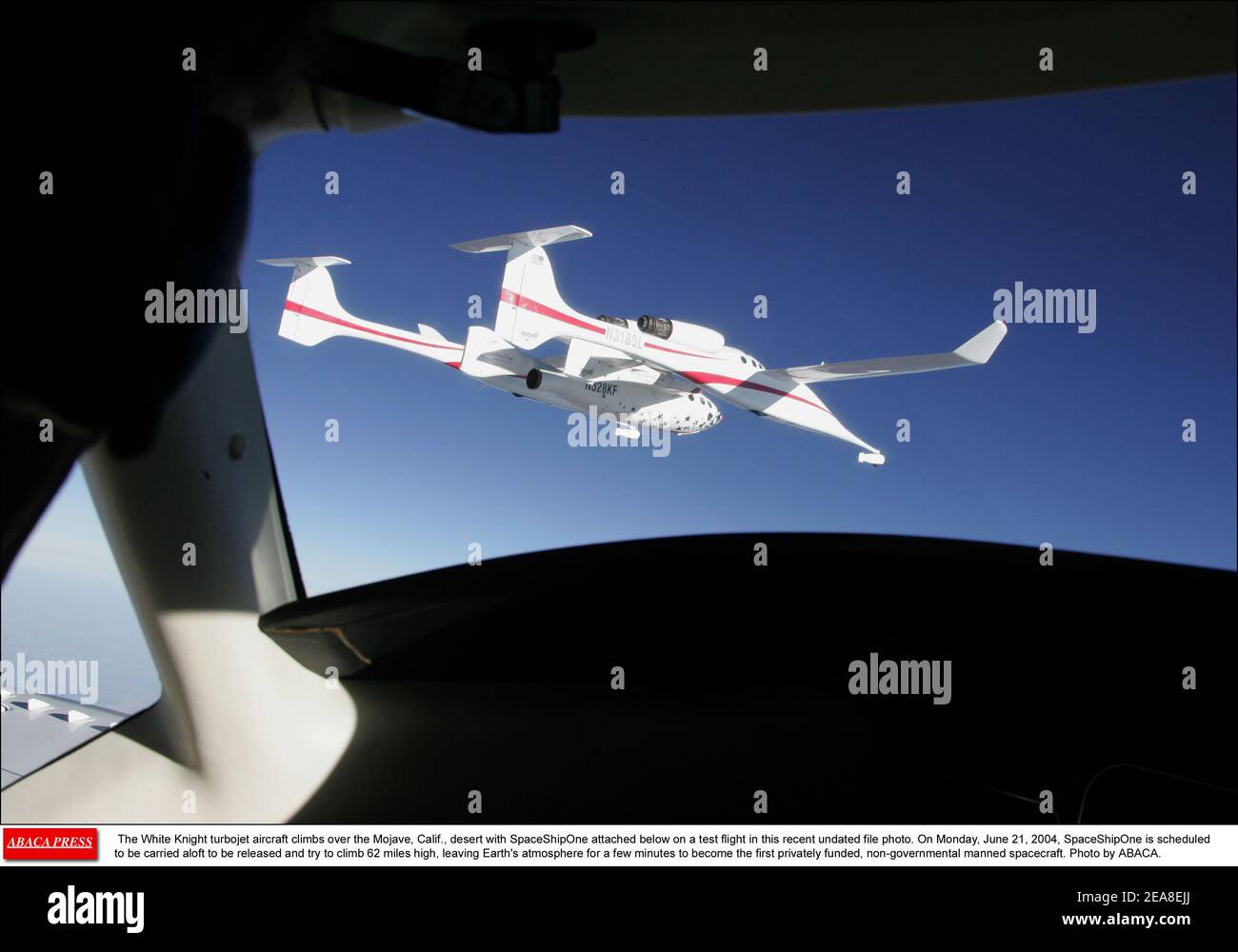 Turbojet aircraft hi-res stock photography and images - Alamy