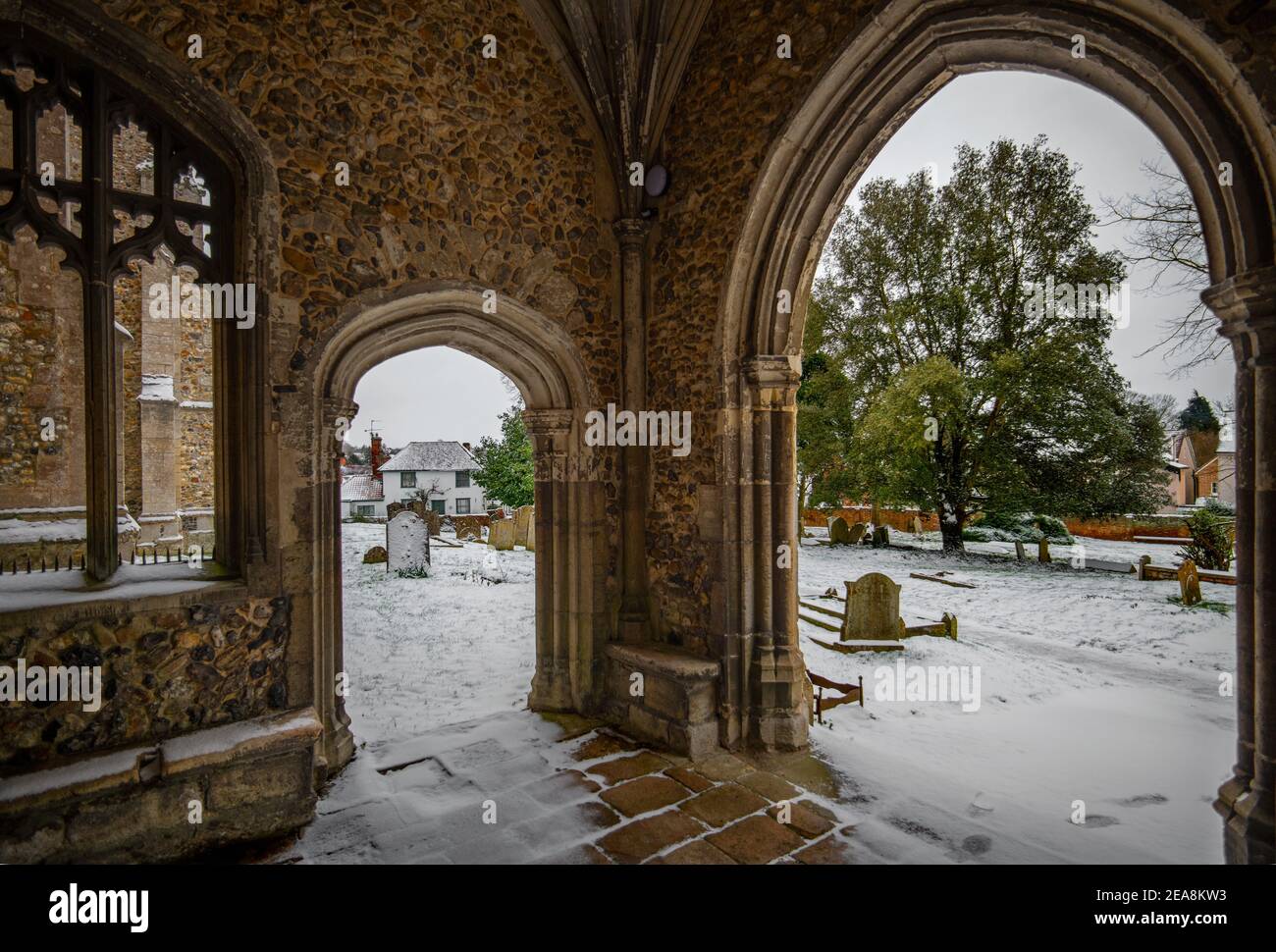 Thaxted Essex UK Snow conditions winter weather conditions 8 February 2021 Thaxted Church Beast from the East II. Winter snow conditions hit eastern E Stock Photo