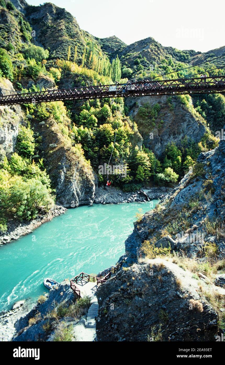 New Zealand one person bungee jumping from the Kawarau gorge suspension ...