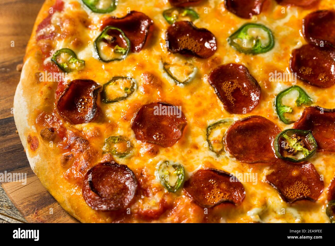 Homemade Spicy Jalapeno Pepperoni PIzza Ready to Eat Stock Photo Alamy