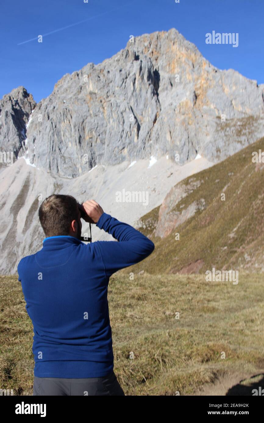 Hike to the Gehrenspitze (2367m) in the Wetterstein Mountains, Mann, Leutasch, Leutasch Valley, Puittal, late autumn Stock Photo