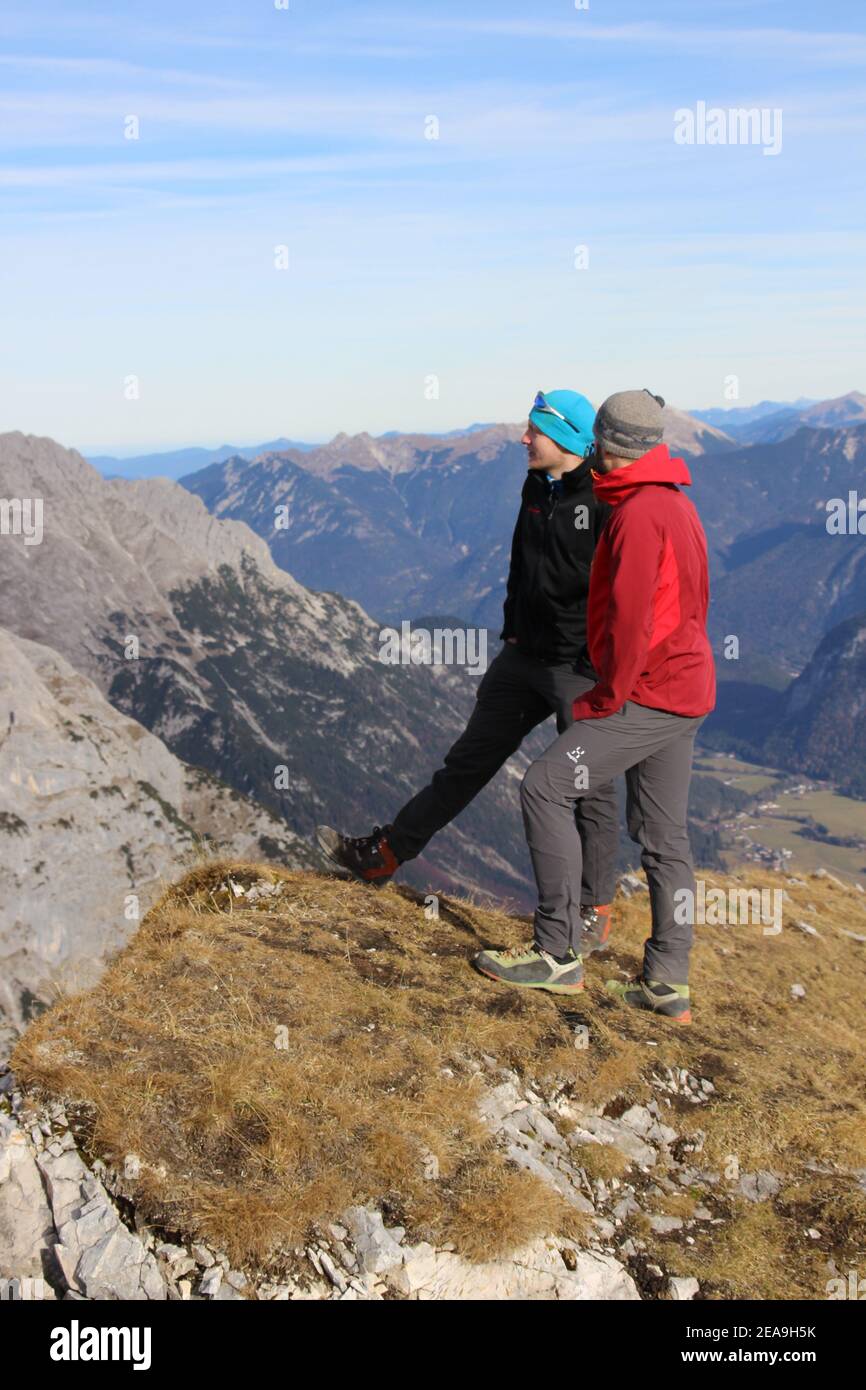 Hike to the Gehrenspitze (2367m) in the Wetterstein Mountains, 2 young men, Leutasch, Leutasch Valley, Puittal, late autumn Stock Photo