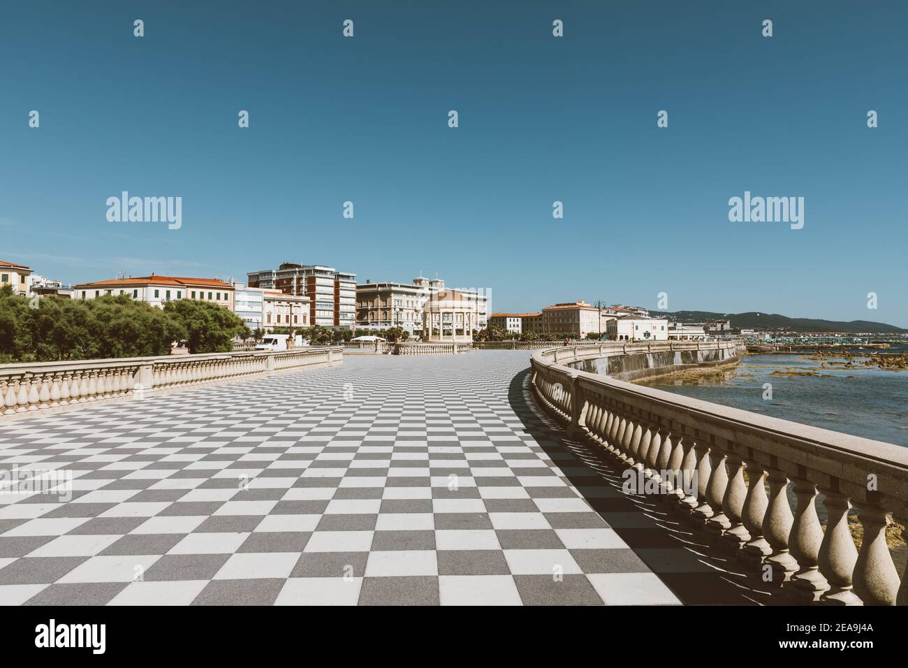 panoramic-view-of-terrazza-mascagni-mascagni-terrace-in-front-of-the