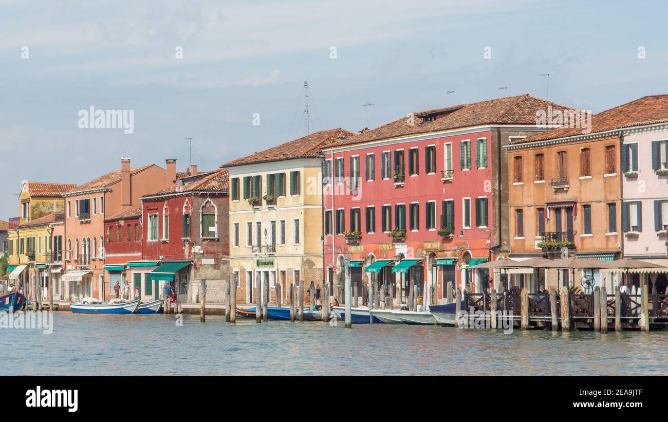 discovery of the city of Venice and Murano. its small canals and
