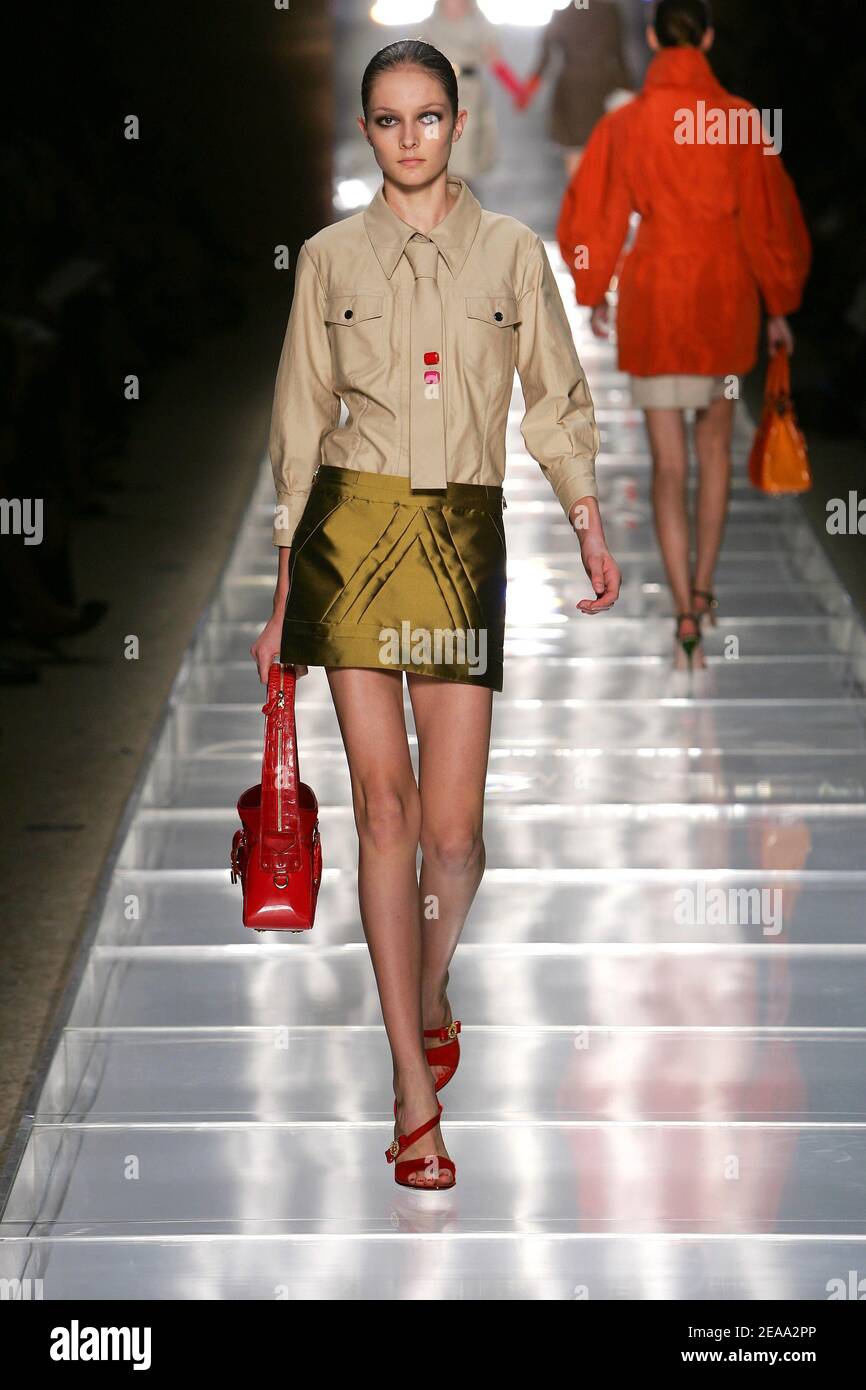 A model displays a creation by U.S. designer Marc Jacobs for French fashion  house Louis Vuitton during the presentation of its Spring-Summer 2006  ready-to-wear collection in Paris, France, on October 9, 2005.