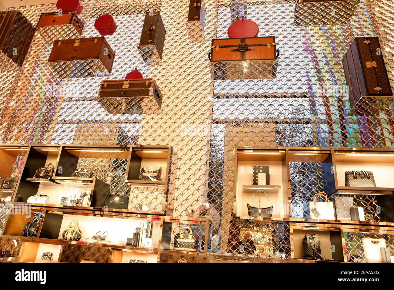 Paris, France - Champs Elysées Paris, Always Amazing Boutique Louis Vuitton  Champs-Elysées Crédit Photo: @sophiesvene Follow us on IG:  @champselysees_paris www.champselysees-paris.com © Paris, Always an Amazing  idea! #paris #parisal
