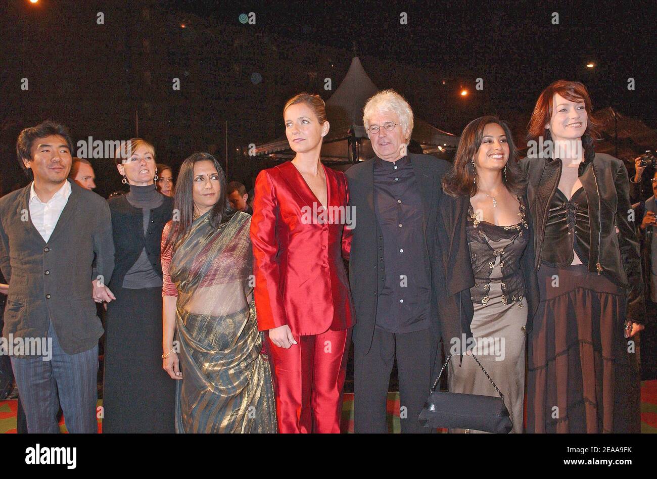 (L to R) International members of the Jury: Korean Movie director Kim Jee-Woon, Us producer Mary Sweeney, Indian movie Director Deepa Metha, Portuguese actress Leonor Silveira, French movie director Jean Jacques Annaud, Tunisian Actress Hend Sabri, Italian Actress Stefania Rocca attend the opening ceremony of the 2005 edition of the International Film Festival of Marrakech in Morocco on November 11 , 2005. Photo by Bruno Klein/ABACAPRESS.COM Stock Photo