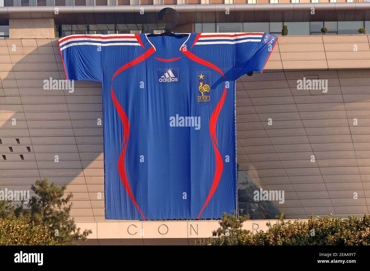 Adidas present the new giant French national soccer team shirt for the 2006  Worldcup in the front at the 'Palais des Congres' in Paris, France, on  November 14, 2005. Photo by Stephane