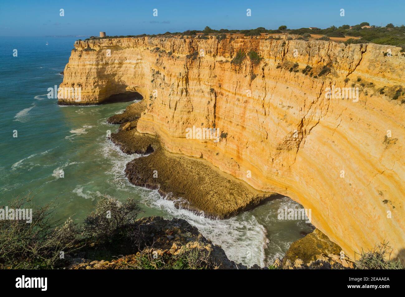 Coastal cliffs of Algarve, Lagoa, Portugal Stock Photo - Alamy
