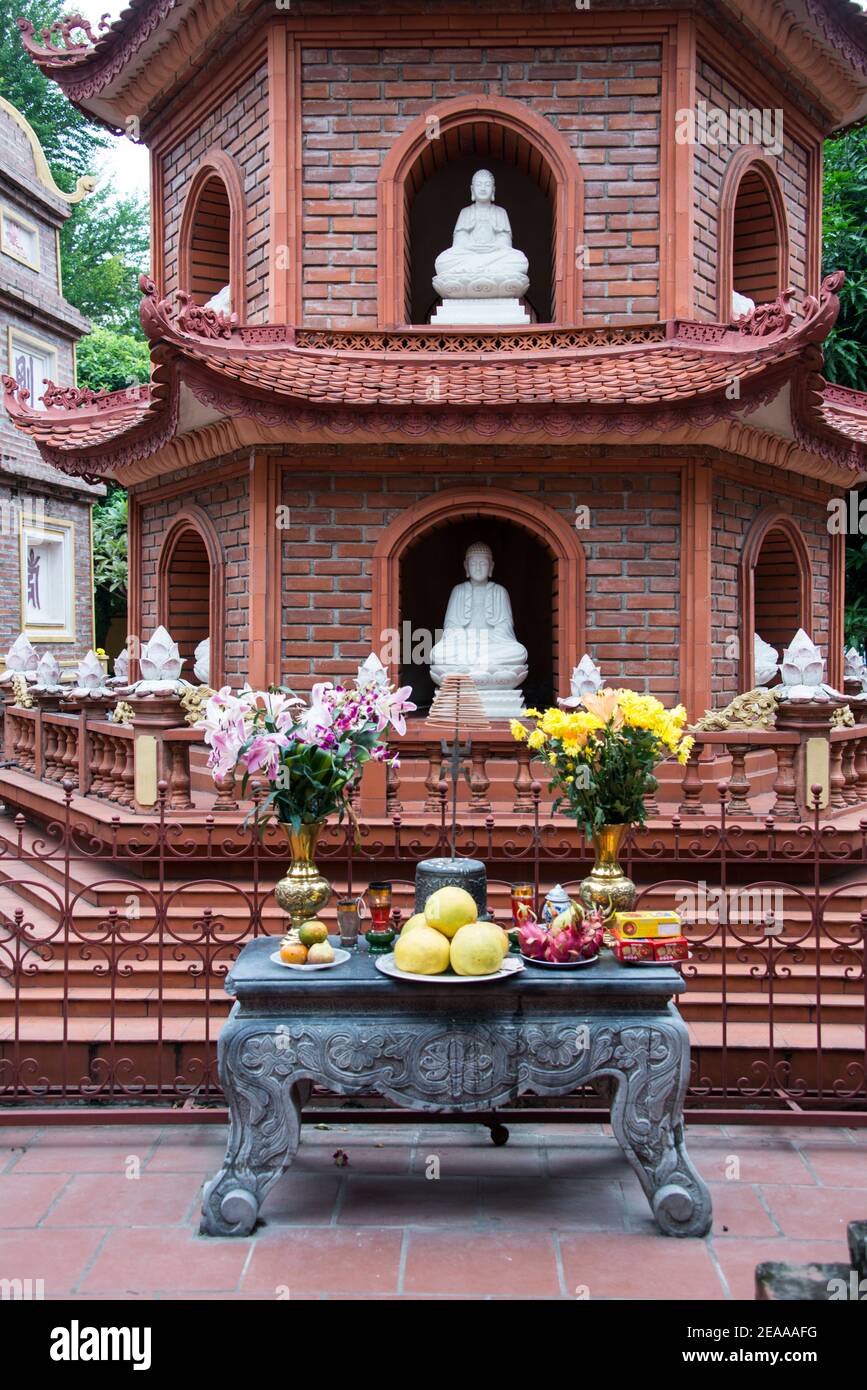 Pagoda with marble figures, Hanoi, Vietnam Stock Photo