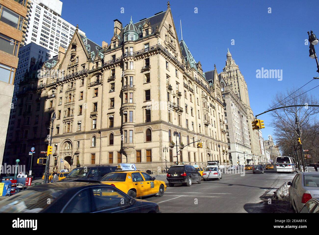 Where john lennon was shot hires stock photography and images Alamy