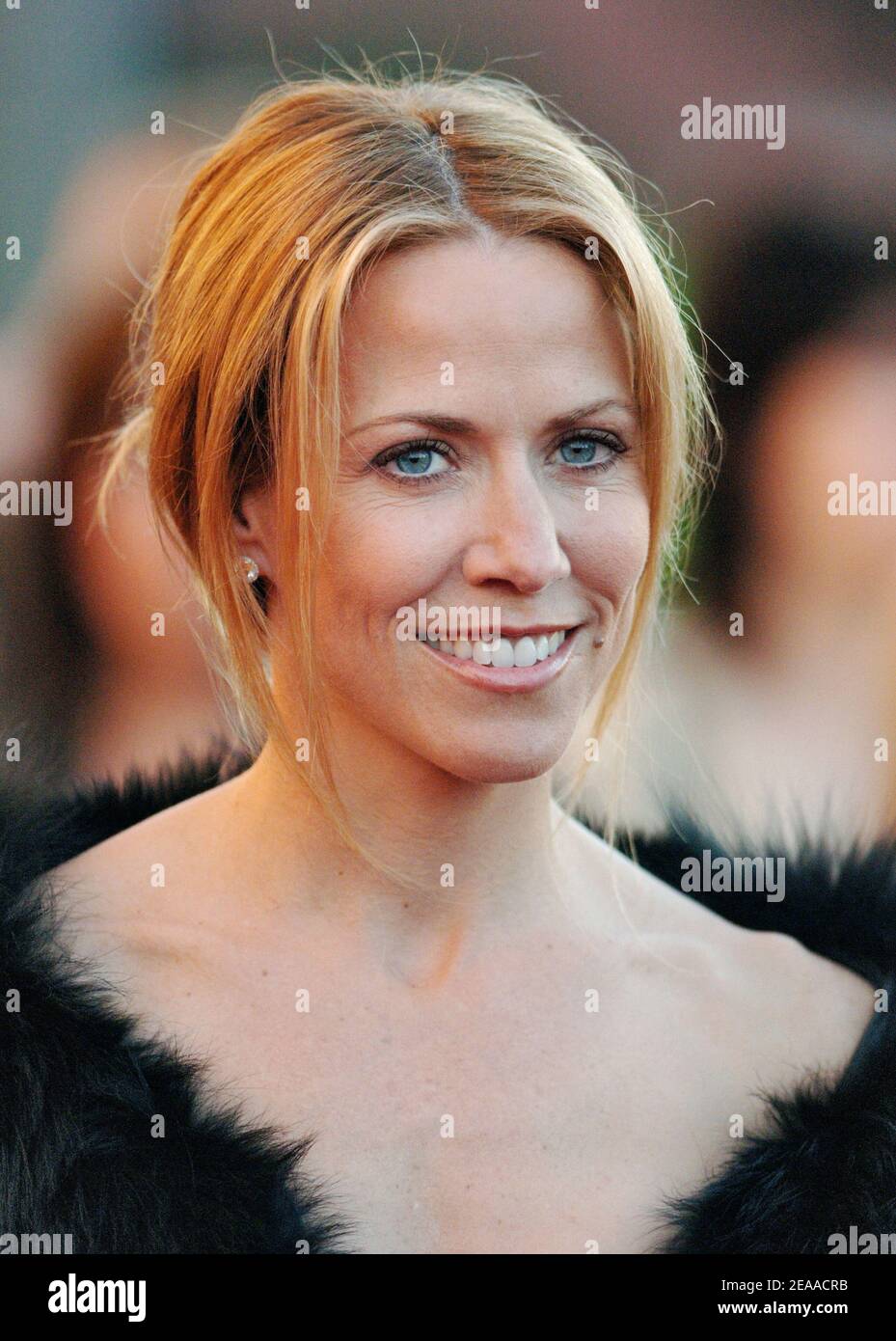 Sheryl Crow arriving at the 2005 American Music Awards held at the ...