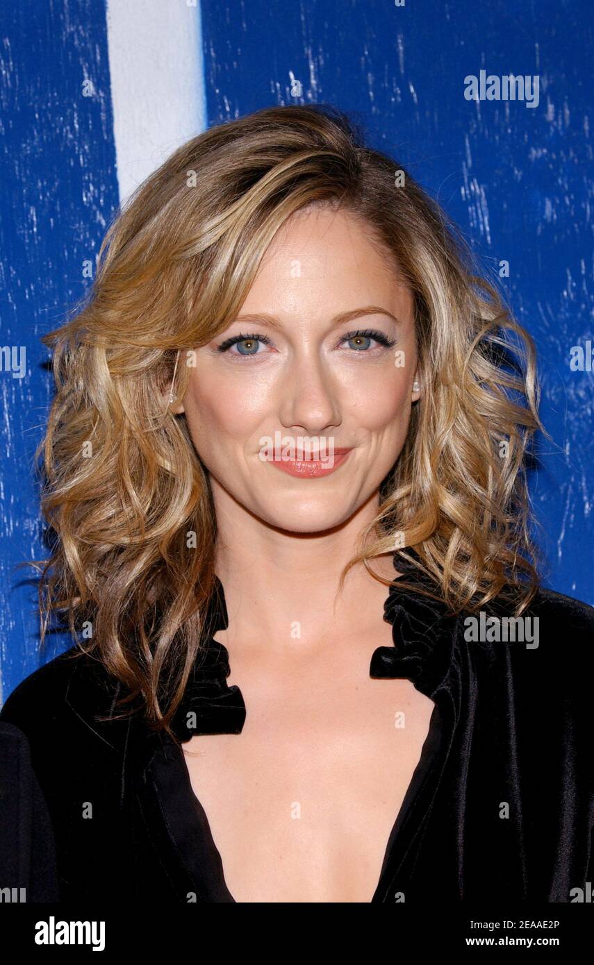 American actress Judy Greer poses for pictures as she arrives at the IFP 15th Annual Gotham Awards held at Chealsea Piers in New York, on Wednesday November 30, 2005. Photo by Nicolas Khayat/ABACAPRESS.COM Stock Photo