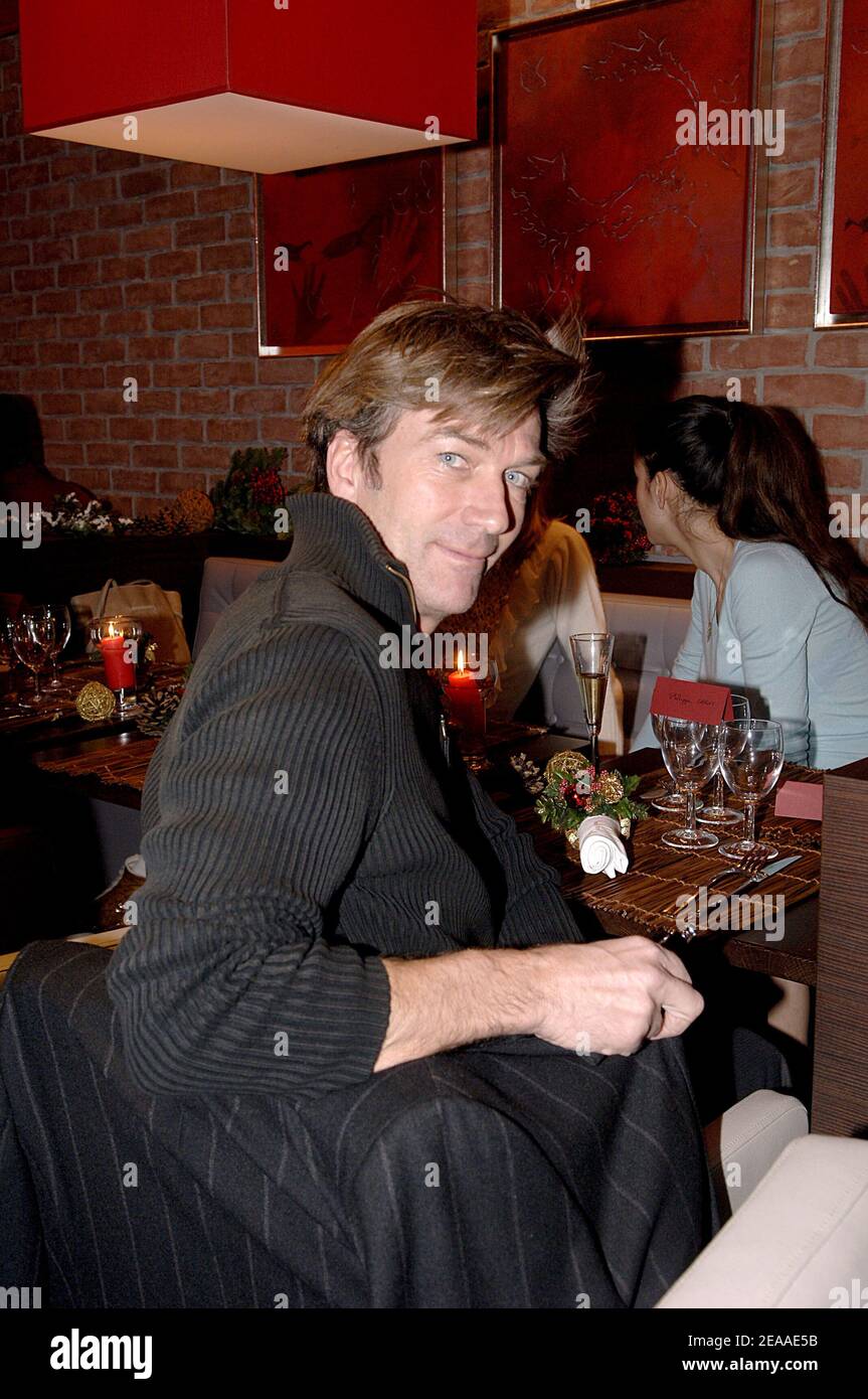 French actor Philippe Caroit attends the opening party of the new Hippotamus 'Hippo Wagram' restaurant in Paris, France on December 1, 2005. Photo By Giancarlo Gorassini/ABACAPRESS.COM Stock Photo