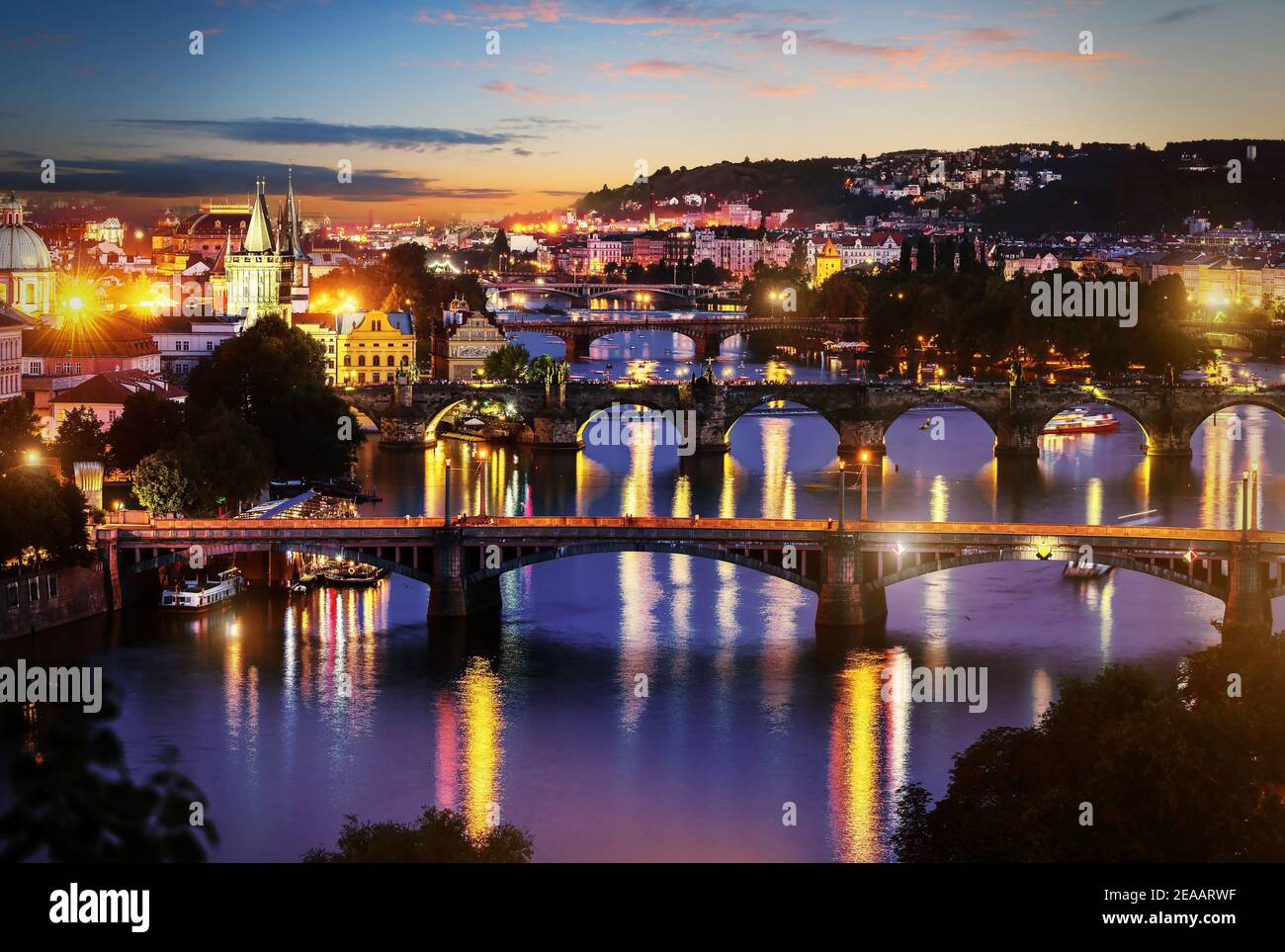 Illuminated view hi-res stock photography and images - Alamy