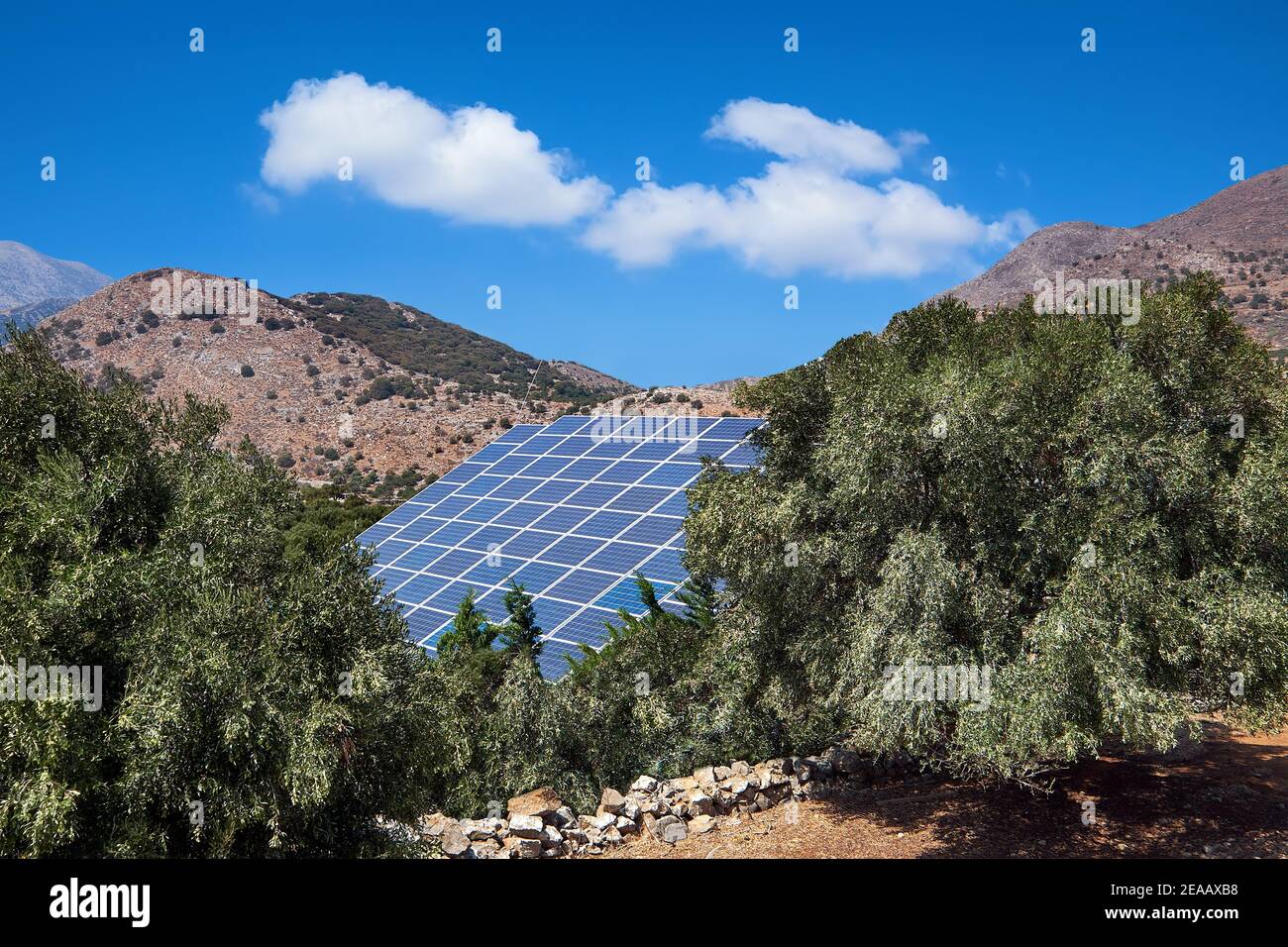 Greek solar energy hires stock photography and images Alamy