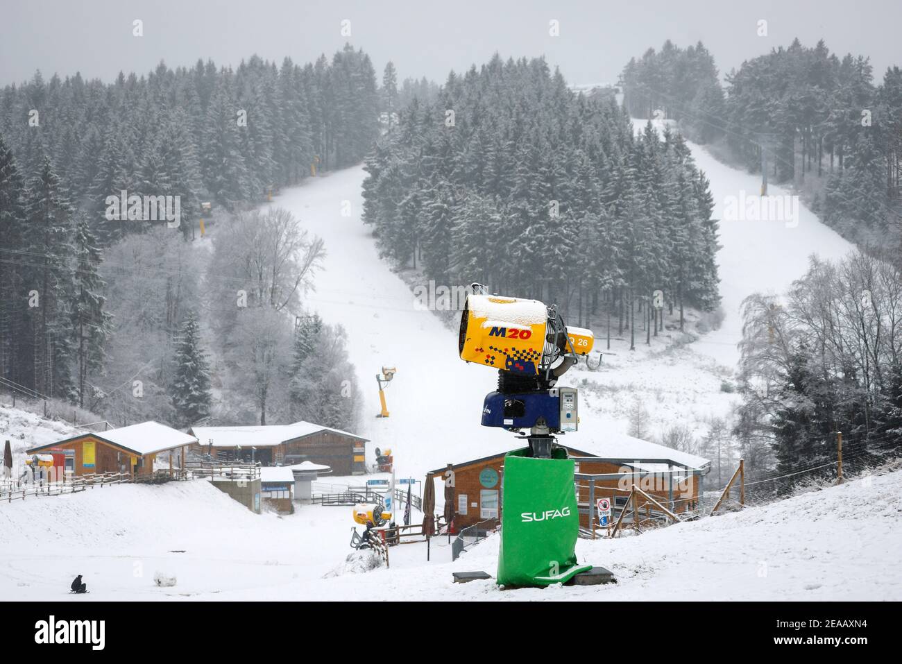 December 07, 2020, Winterberg, Sauerland, North Rhine-Westphalia, Germany, Ski carousel, no winter sports in Winterberg in times of the corona crisis during the second part of the lockdown, ski lifts remain closed in accordance with the new Corona Protection Ordinance in NRW. 00X201207D011CARO Stock Photo