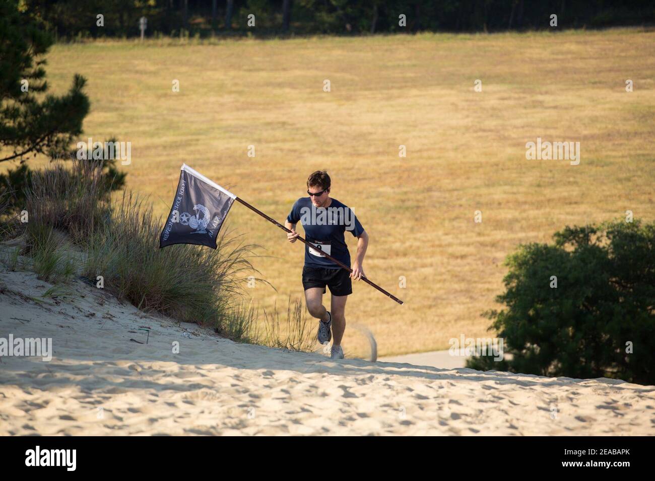 Navy EOD Techs Race to Remember 131005 Stock Photo
