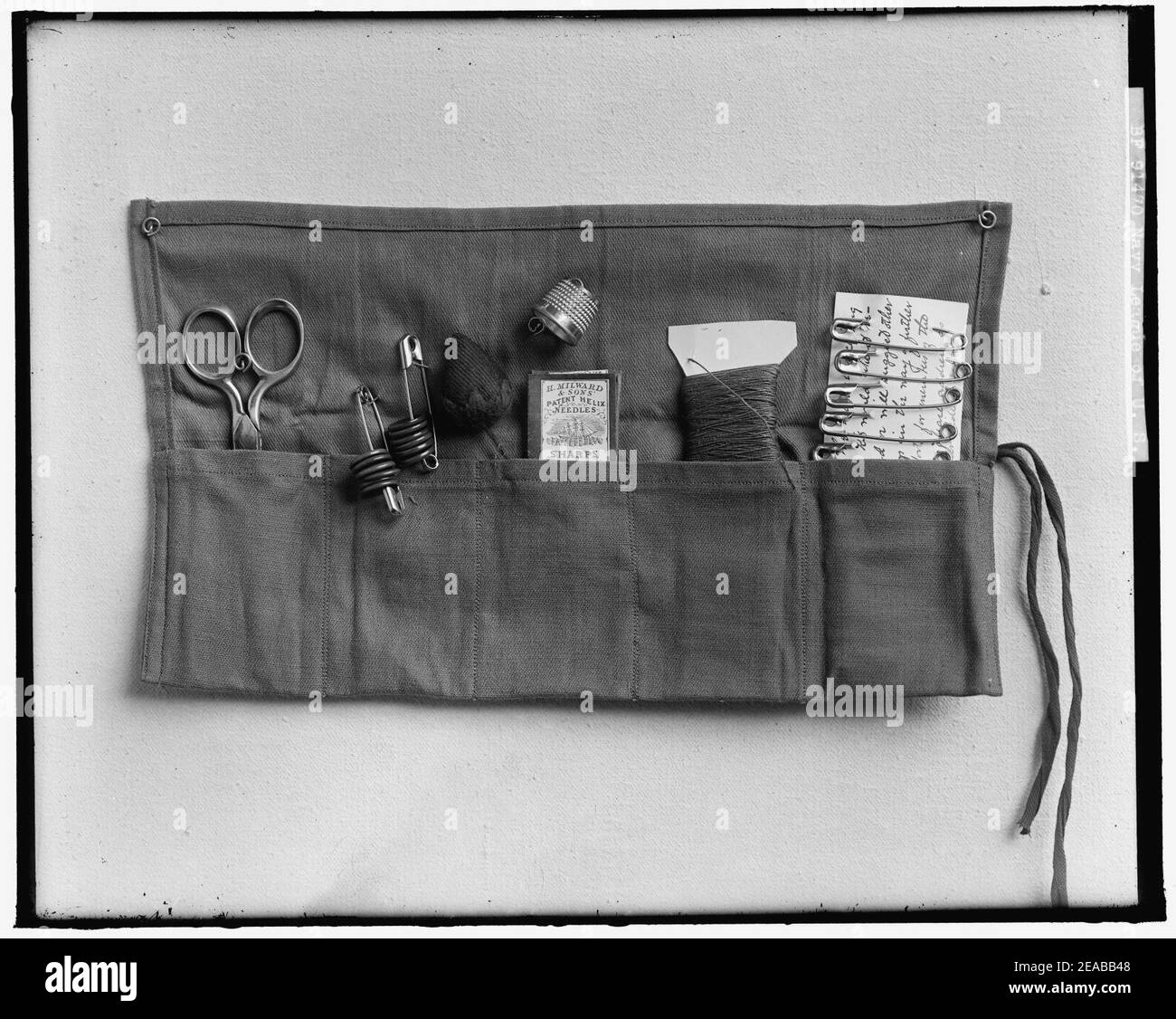 Sewing kit Black and White Stock Photos & Images Alamy