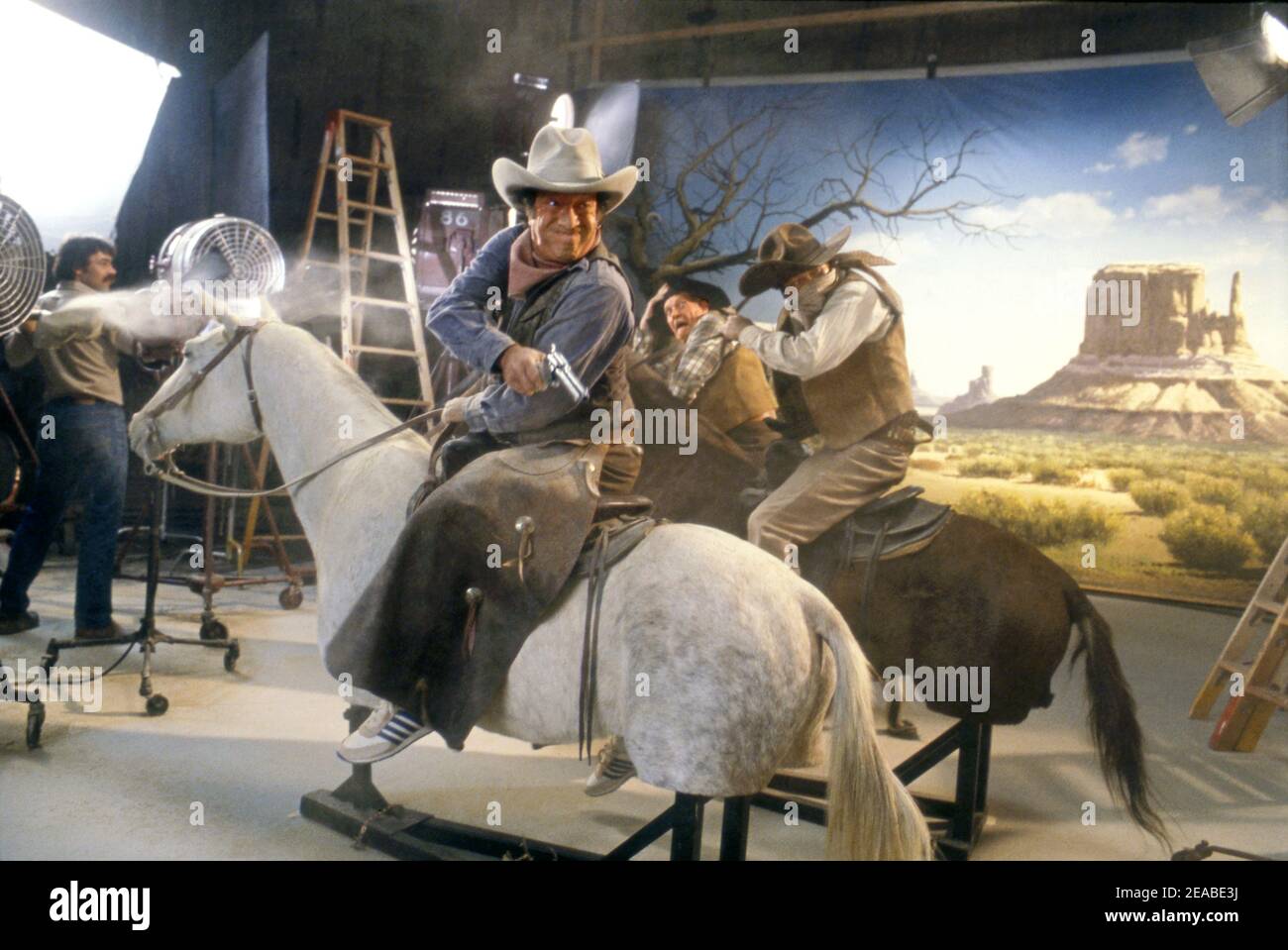 Classic hollywood film set hi-res stock photography and images - Alamy