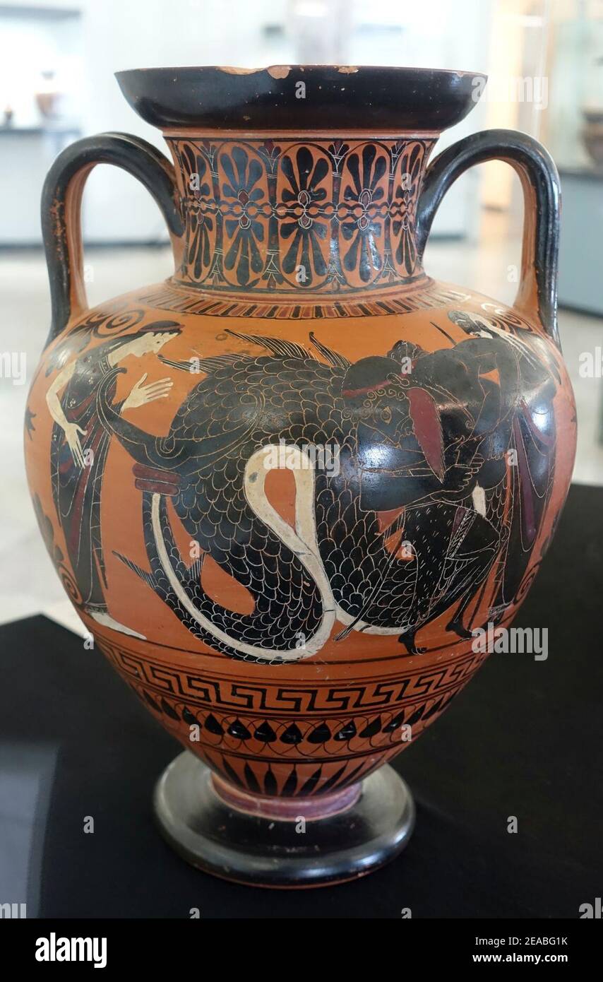 Neck amphora with Herakles fighting Triton, Attic, c. 520 BC, L 191 Stock Photo