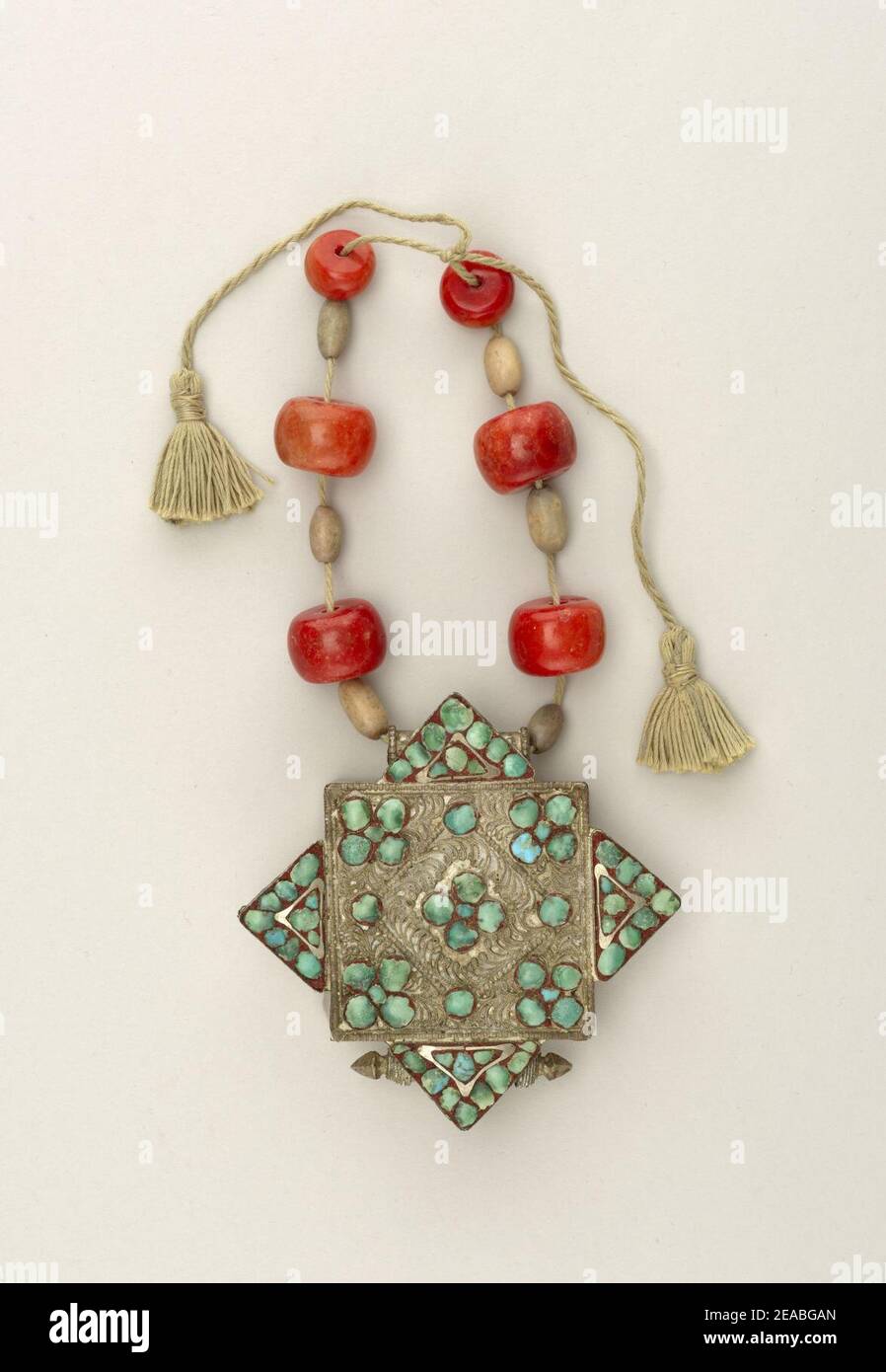Necklace 19th century hi-res stock photography and images - Alamy