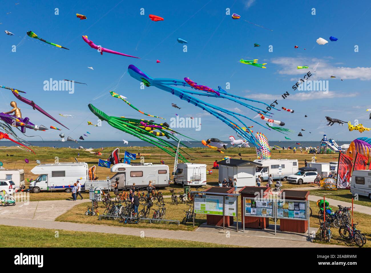 14th International Kite Festival in Schillig, part of the municipality of Wangerland, Friesland district, Lower Saxony, Stock Photo