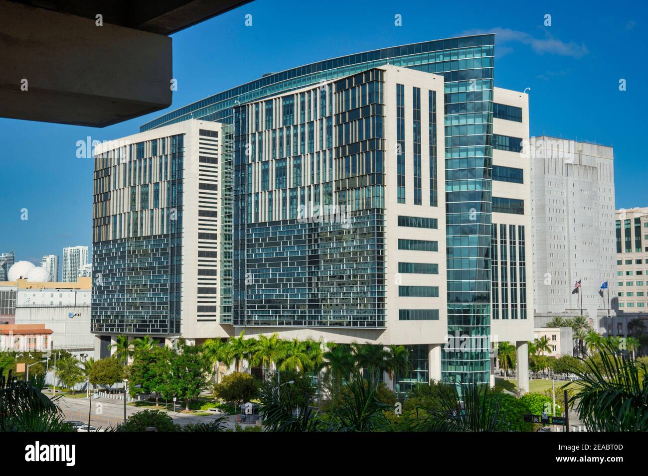 The Wilkie D. Ferguson, Jr. U.S. Federal Courthouse seen from the ...