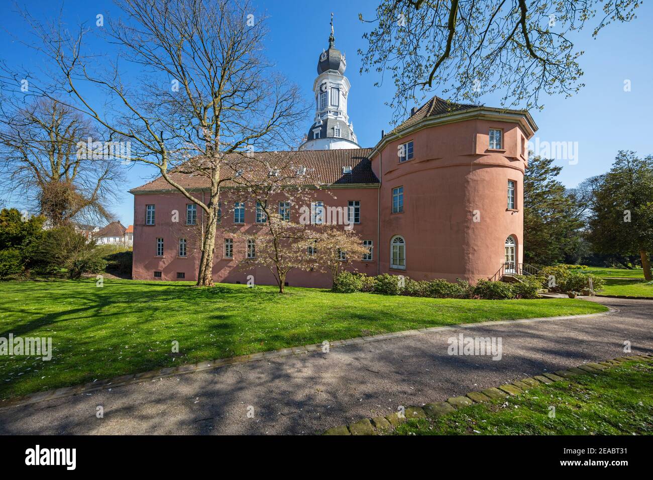Spring mood, castle grounds, castle to Jever, Jever, Friesland, Lower Saxony, Stock Photo