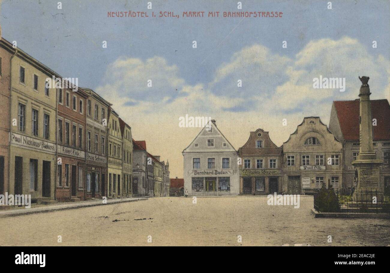 Neustädtel, Schlesien Marktplatz mit Bahnhofstraße Stock Photo Alamy