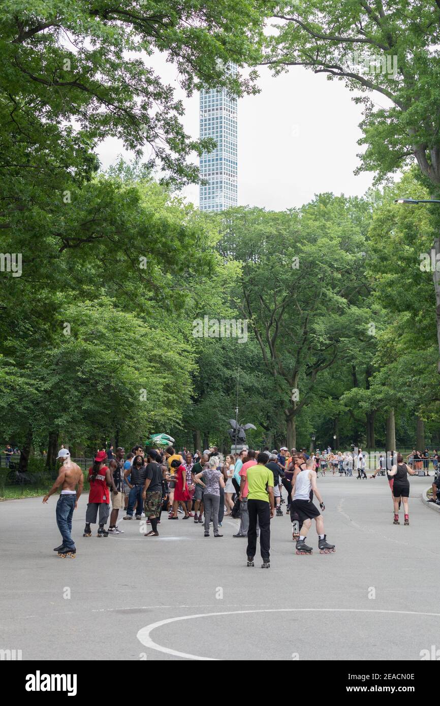 New york central park roller skating hires stock photography and